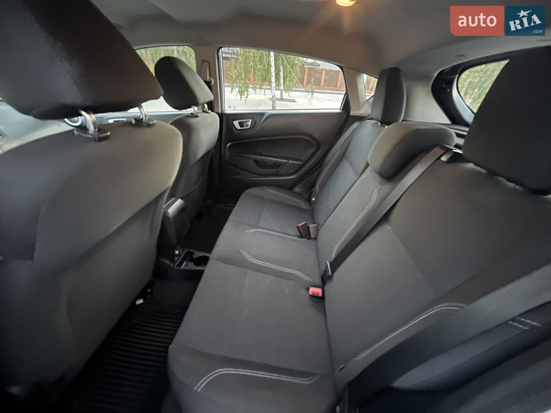 2013 Ford Fiesta - мініатюра 4