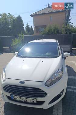 Хэтчбек Ford Fiesta 2014 в Львове