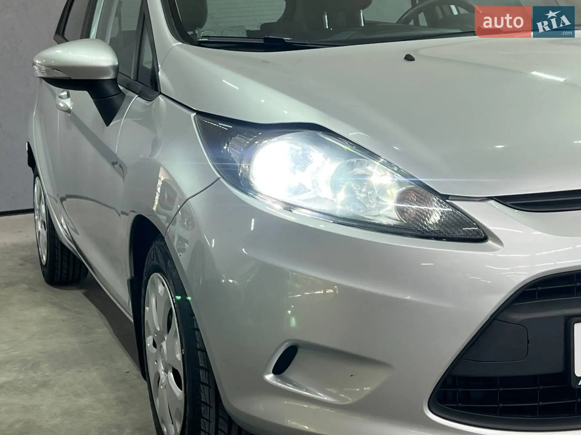 2012 Ford Fiesta - мініатюра 2