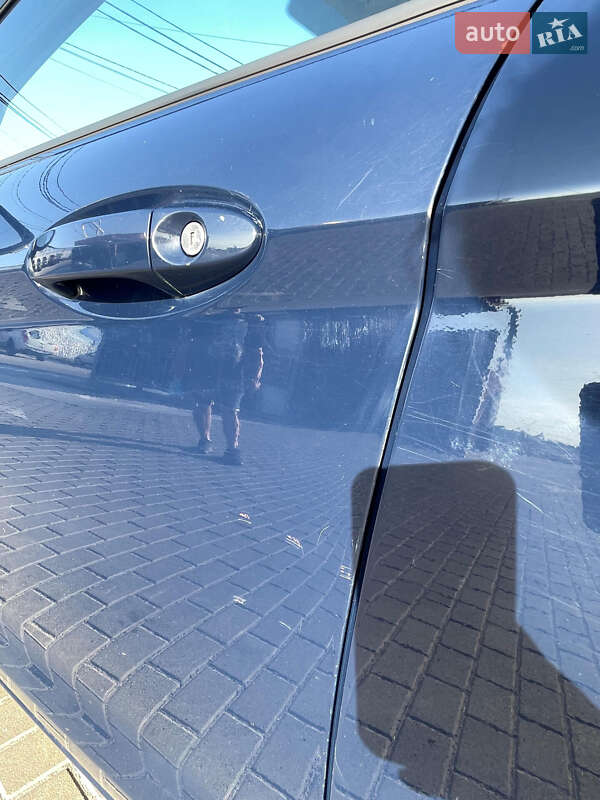 Хэтчбек Ford Fiesta 2011 в Львове