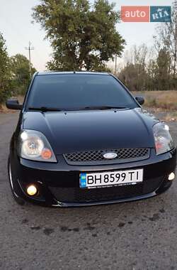 Хэтчбек Ford Fiesta 2008 в 