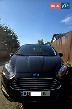 Хэтчбек Ford Fiesta 2014 в 