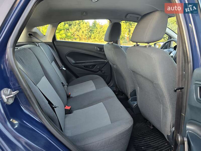Хэтчбек Ford Fiesta 2012 в Хмельницком фото 31 Хэтчбек Ford Fiesta 2012 в Хмельницком