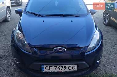 Хэтчбек Ford Fiesta 2011 в 