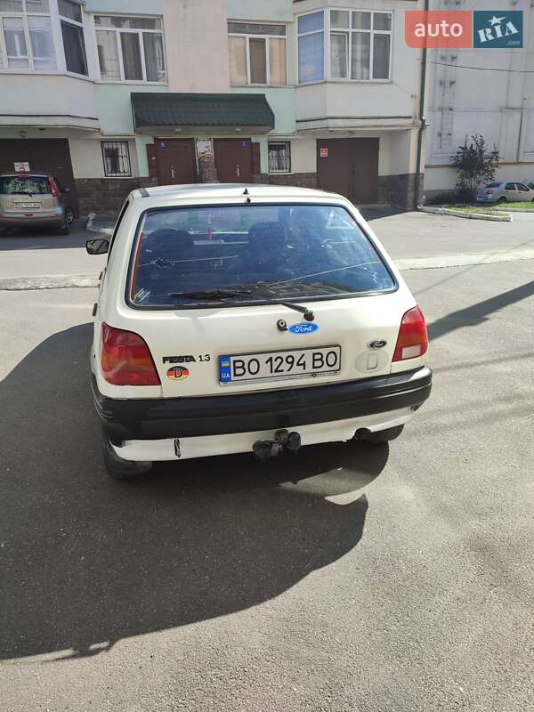 Хэтчбек Ford Fiesta 1995 в Тернополе