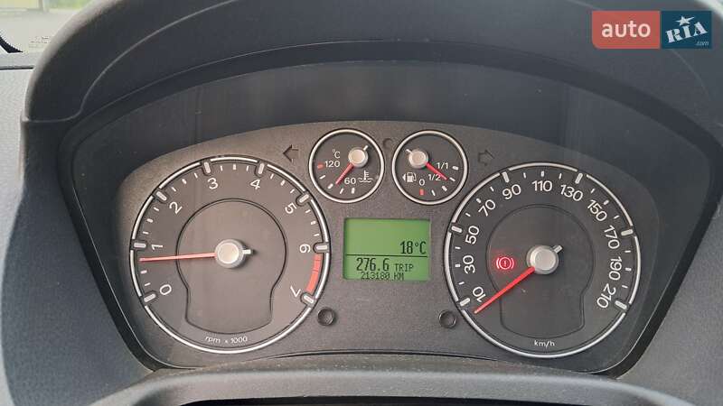 Хэтчбек Ford Fiesta 2005 в Виннице