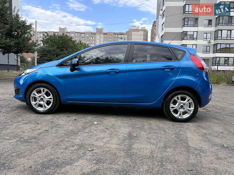 Хэтчбек Ford Fiesta 2014 в Луцке