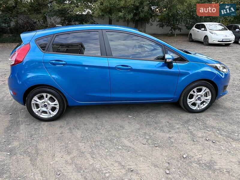 Хэтчбек Ford Fiesta 2014 в Луцке