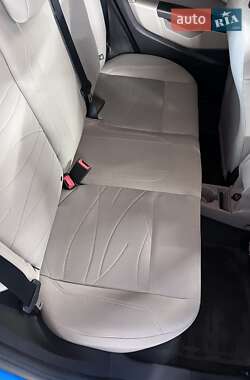 Хэтчбек Ford Fiesta 2014 в 