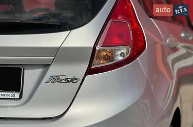 Хэтчбек Ford Fiesta 2017 в 