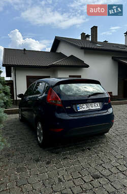 Хэтчбек Ford Fiesta 2011 в Полтаве
