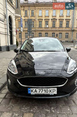 Хетчбек Ford Fiesta 2017 в Львові