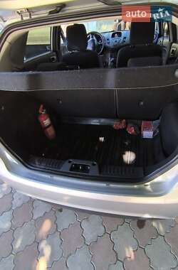 Седан Ford Fiesta 2013 в 