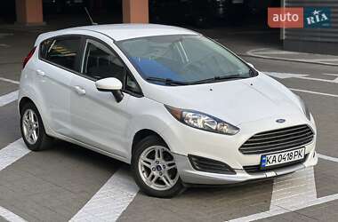 Хэтчбек Ford Fiesta 2017 в 