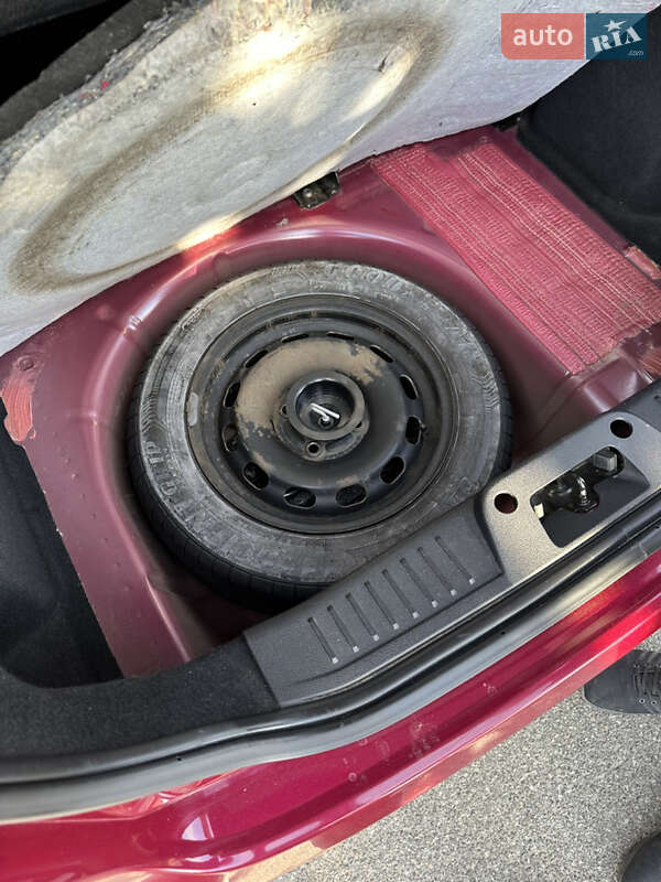 Хэтчбек Ford Fiesta 2010 в Чернигове фото 10 Хэтчбек Ford Fiesta 2010 в Чернигове