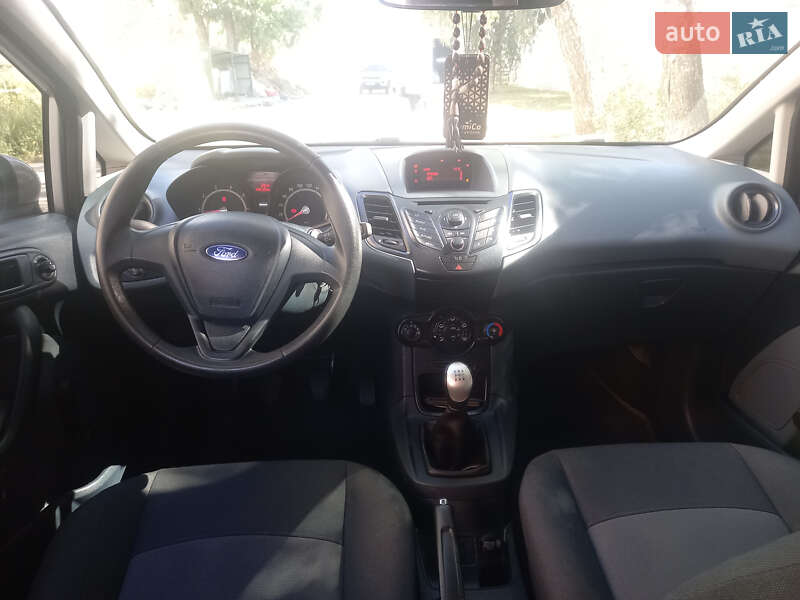 Хэтчбек Ford Fiesta 2008 в Глухове фото 9 Хэтчбек Ford Fiesta 2008 в Глухове
