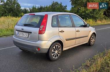 Хэтчбек Ford Fiesta 2008 в 