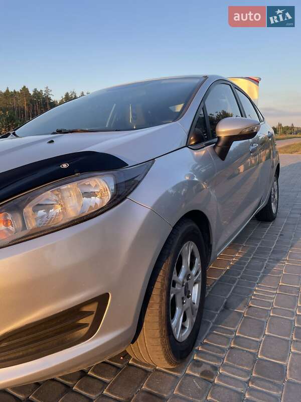Седан Ford Fiesta 2015 в Житомире фото 6 Седан Ford Fiesta 2015 в Житомире