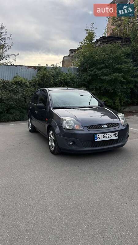 Хэтчбек Ford Fiesta 2008 в Вышгороде