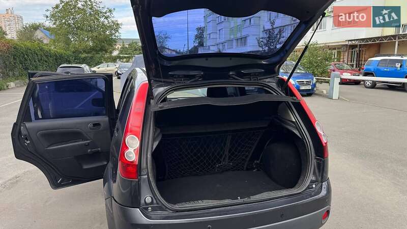 Хэтчбек Ford Fiesta 2008 в Вышгороде