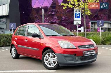 Хэтчбек Ford Fiesta 2007 в Киеве