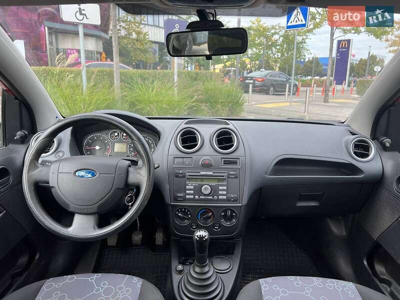 Хетчбек Ford Fiesta 2007 в Києві