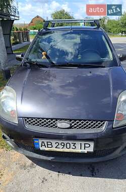 Хэтчбек Ford Fiesta 2008 в Калиновке