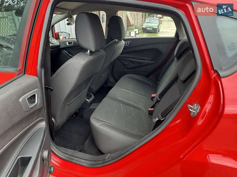 Хэтчбек Ford Fiesta 2015 в Фастове фото 9 Хэтчбек Ford Fiesta 2015 в Фастове