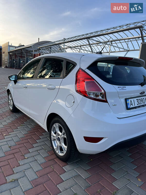 Хэтчбек Ford Fiesta 2015 в Белой Церкви