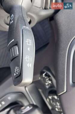 Хэтчбек Ford Fiesta 2013 в 