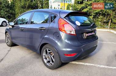 Хетчбек Ford Fiesta 2013 в 