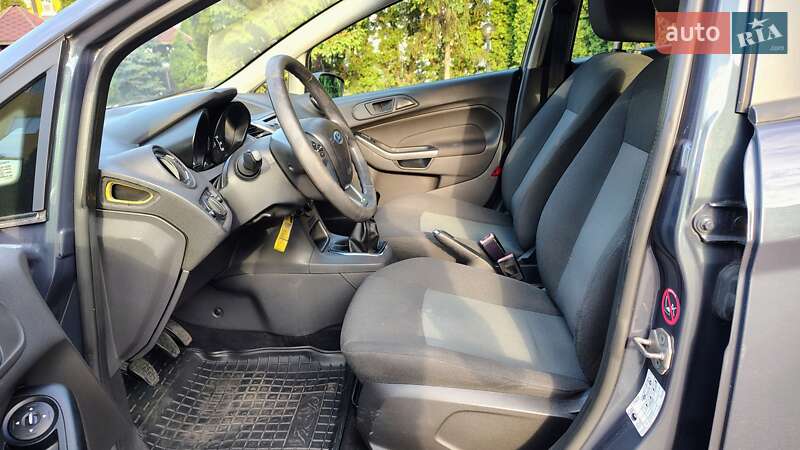 Хэтчбек Ford Fiesta 2013 в Киеве фото 12 Хэтчбек Ford Fiesta 2013 в Киеве