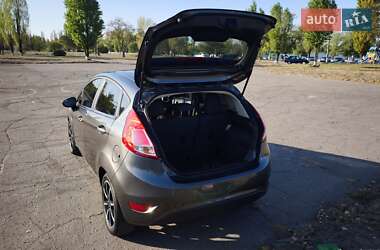 Хэтчбек Ford Fiesta 2019 в 