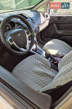 Седан Ford Fiesta 2018 в 