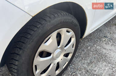 Хэтчбек Ford Fiesta 2011 в 