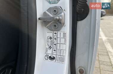 Хэтчбек Ford Fiesta 2011 в Пустомытах