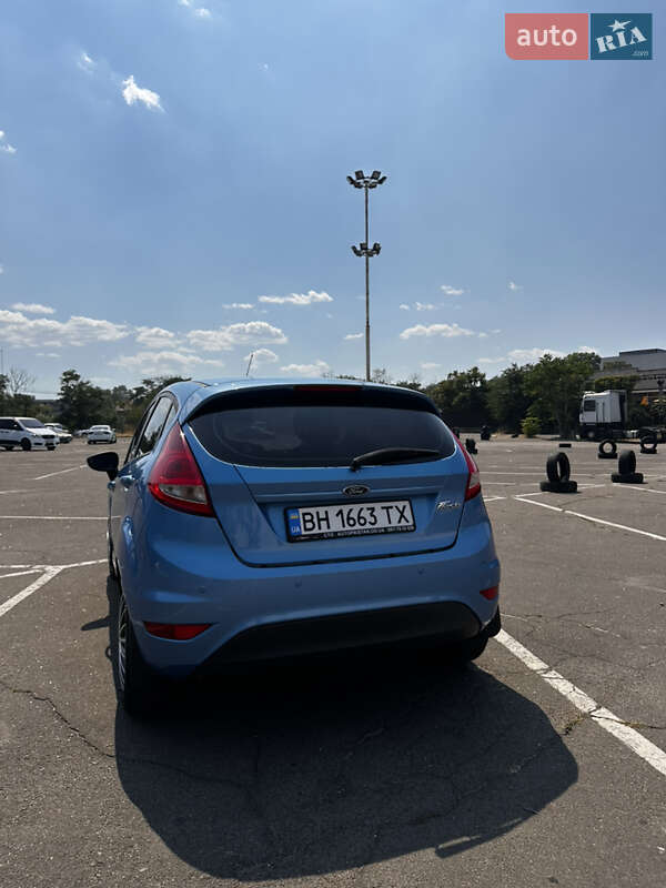 Хэтчбек Ford Fiesta 2010 в Одессе фото 2 Хэтчбек Ford Fiesta 2010 в Одессе
