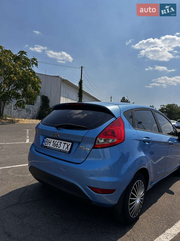 Хэтчбек Ford Fiesta 2010 в Одессе фото 3 Хэтчбек Ford Fiesta 2010 в Одессе