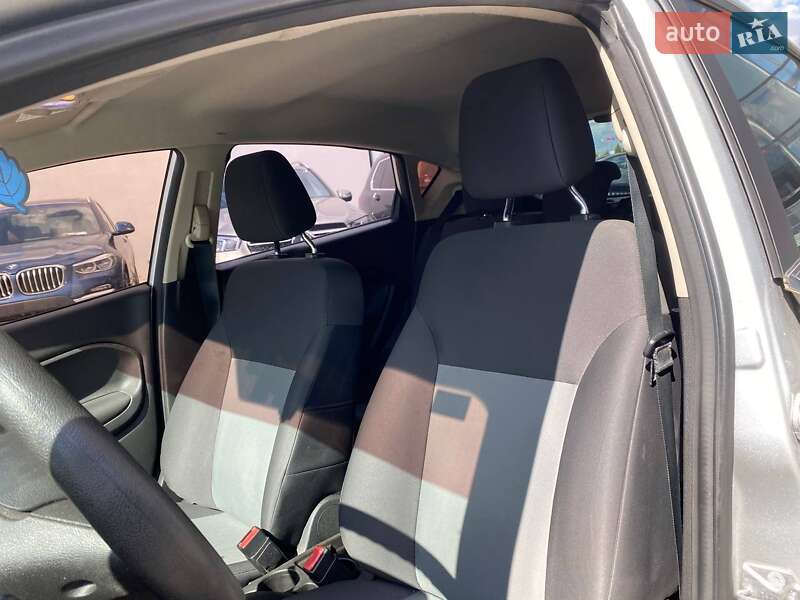 Хэтчбек Ford Fiesta 2015 в Львове