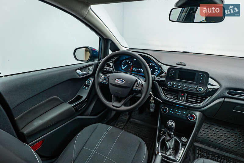 Хэтчбек Ford Fiesta 2018 в Киеве фото 11 Хэтчбек Ford Fiesta 2018 в Киеве