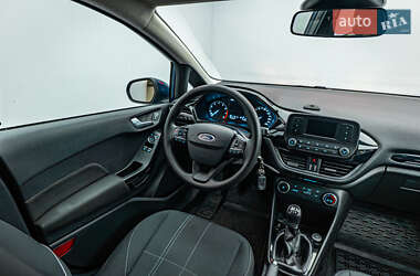 Хетчбек Ford Fiesta 2018 в  фото 11 Хетчбек Ford Fiesta 2018 в