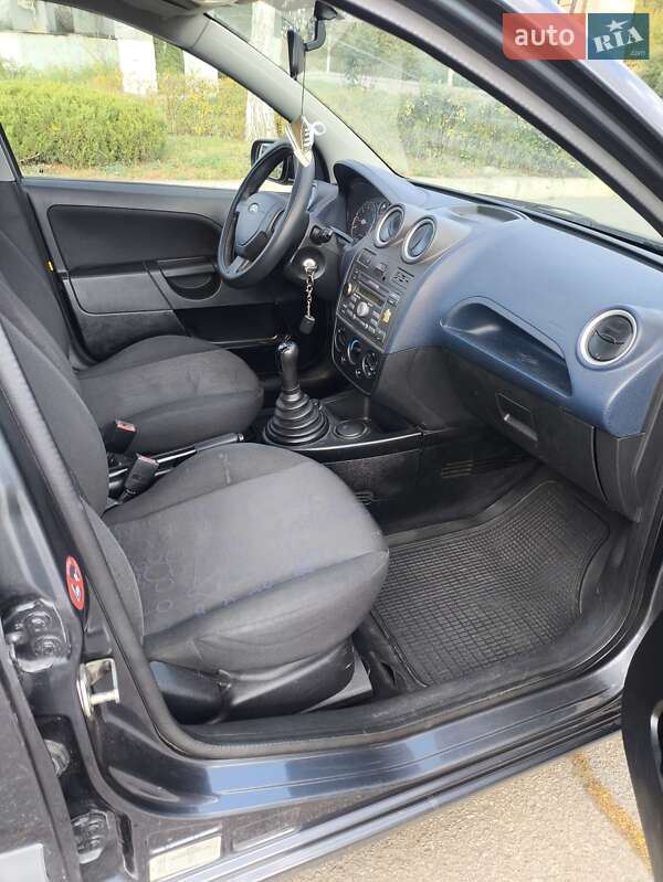 Хэтчбек Ford Fiesta 2006 в Харькове фото 10 Хэтчбек Ford Fiesta 2006 в Харькове