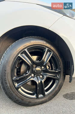 Хэтчбек Ford Fiesta 2014 в 