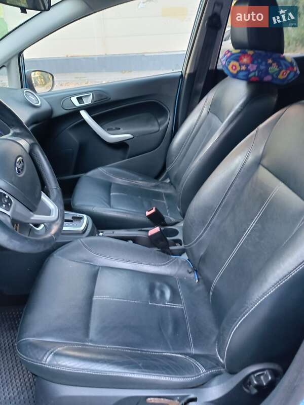 Хэтчбек Ford Fiesta 2012 в Днепре фото 3 Хэтчбек Ford Fiesta 2012 в Днепре