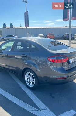 Седан Ford Fiesta 2019 в 