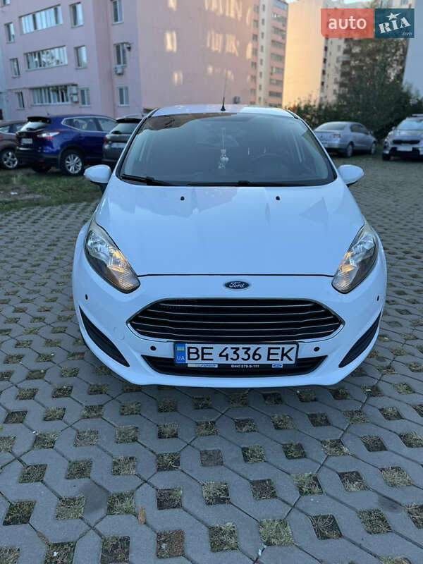 Хэтчбек Ford Fiesta 2014 в Борисполе