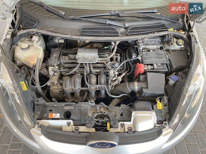 Хэтчбек Ford Fiesta 2012 в Николаеве