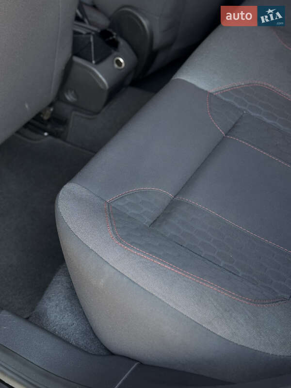 Хэтчбек Ford Fiesta 2011 в Днепре