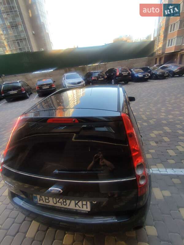 Хэтчбек Ford Fiesta 2007 в Виннице