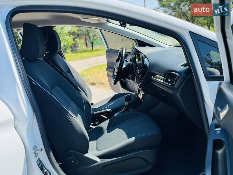 Хетчбек Ford Fiesta 2018 в Лохвиці